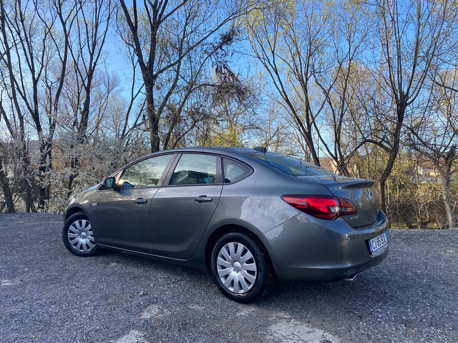 Opel  Astra 2018 - Image 2