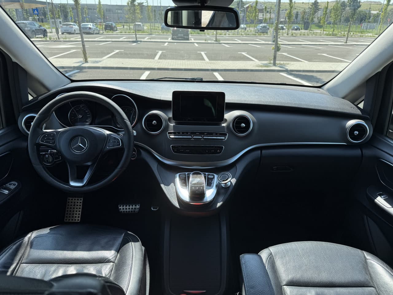 Mercedes V Class 7+1 2019 - Image 7